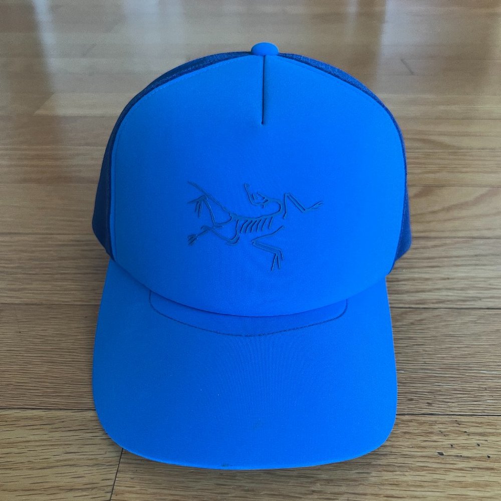Arc'teryx Bird Curved Brim Trucker Hat - Blue, OSFA